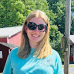 Meet your Posher, Angie